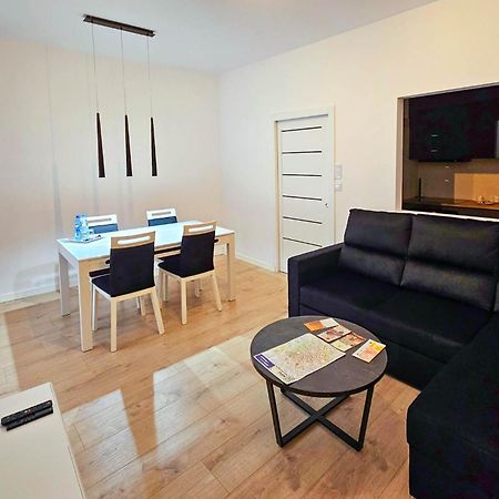 Apartamenty Na Starowce - 3 Pietro Z Widokiem Na Ratusz, Rynek Glowny I Centrum Kalisz  Exterior photo