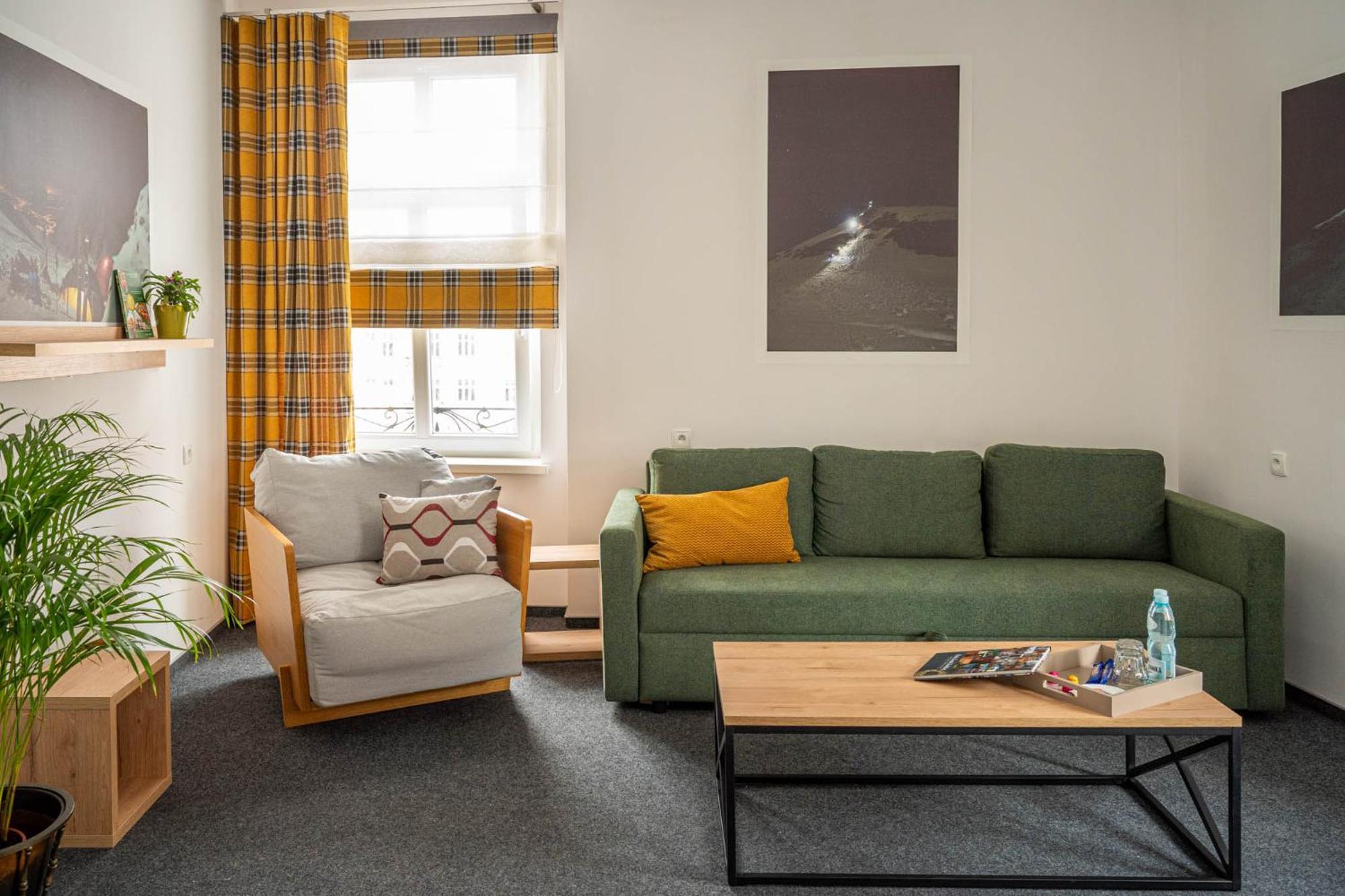 Apartamenty Na Starowce - 3 Pietro Z Widokiem Na Ratusz, Rynek Glowny I Centrum Kalisz  Exterior photo