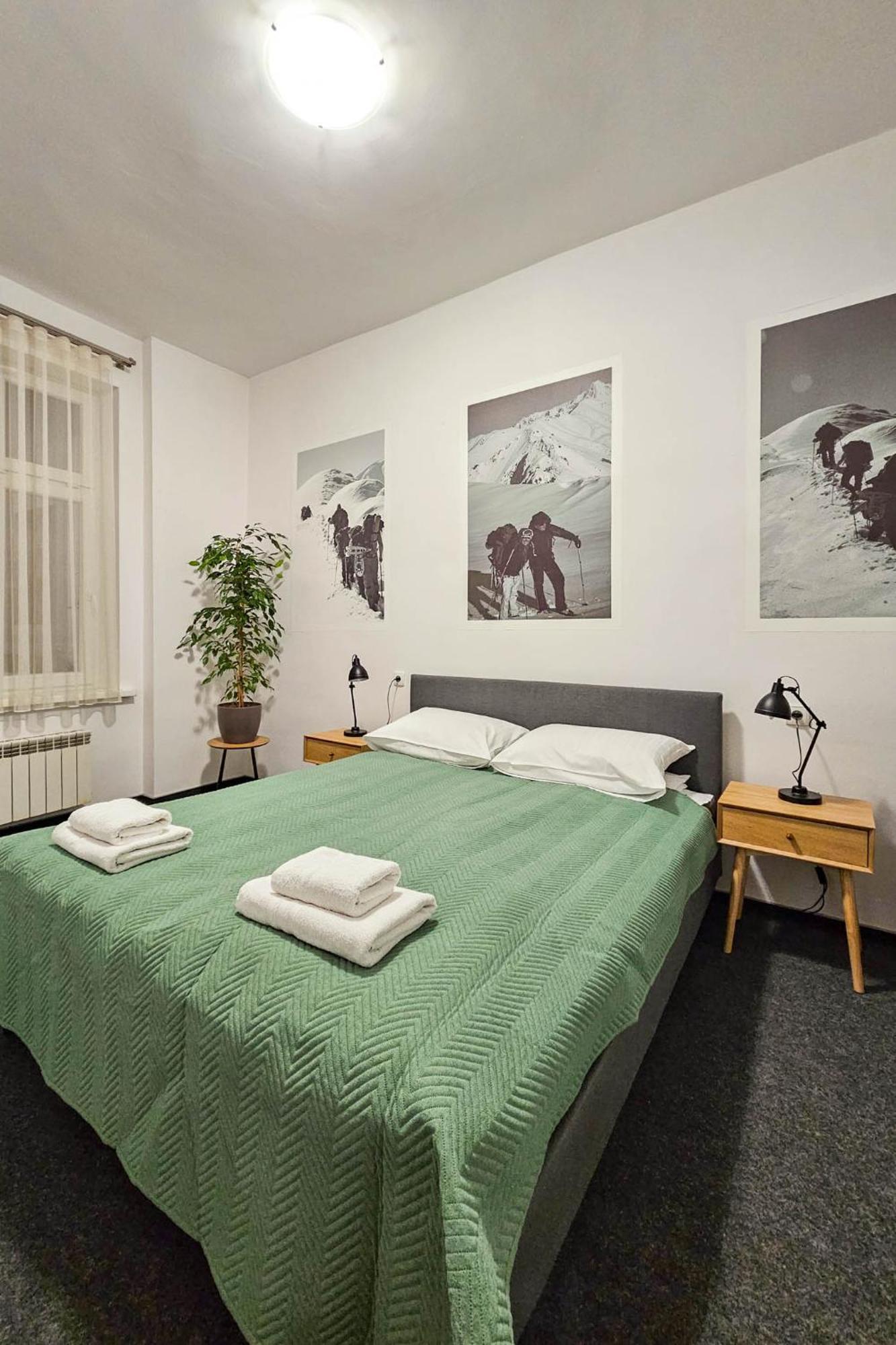 Apartamenty Na Starowce - 3 Pietro Z Widokiem Na Ratusz, Rynek Glowny I Centrum Kalisz  Exterior photo